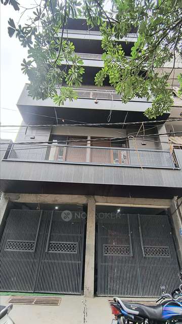 3 BHK Flat For Sale  In Pratap Vihar