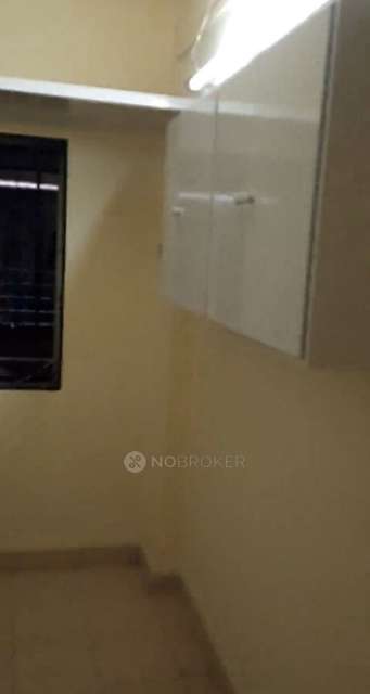 1 RK Flat In Sai Shraddha Chs For Sale  In Santacruz West