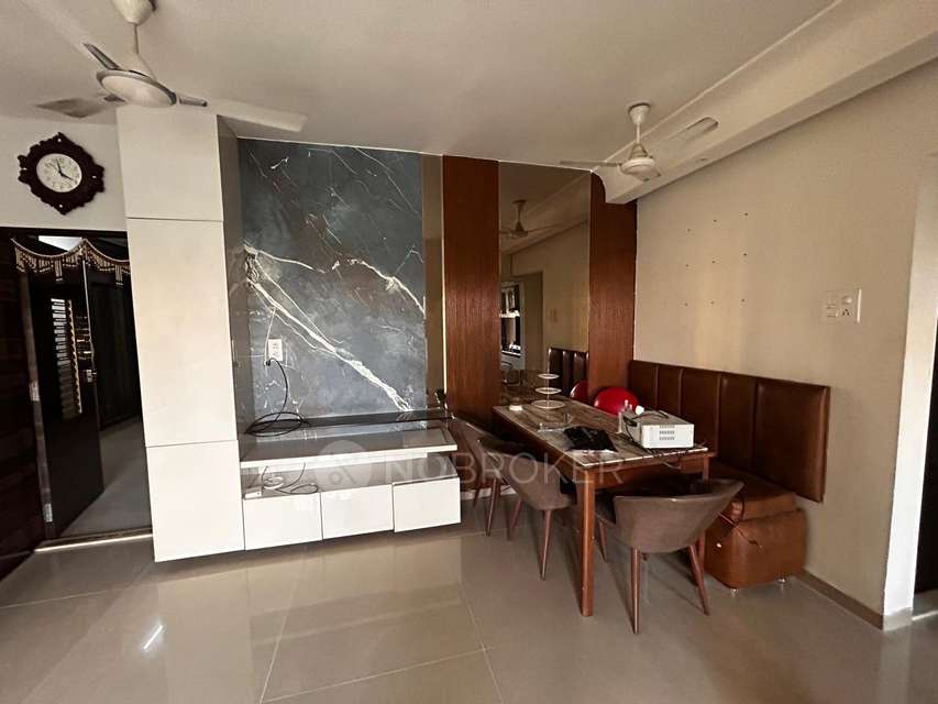 2 BHK Flat In Dosti Varuna Building, Dosti Varuna Building For Sale  In Dosti Varuna Building