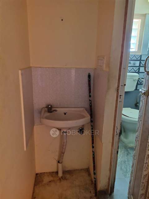 4+ BHK House For Sale  In Meenakshi Layout