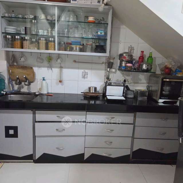 3 BHK House For Sale  In L-426, Sainath Mandir Chowk, Brindavan Colony, Chembur West, Tilak Nagar, Chembur, Mumbai, Maharashtra 400089, India