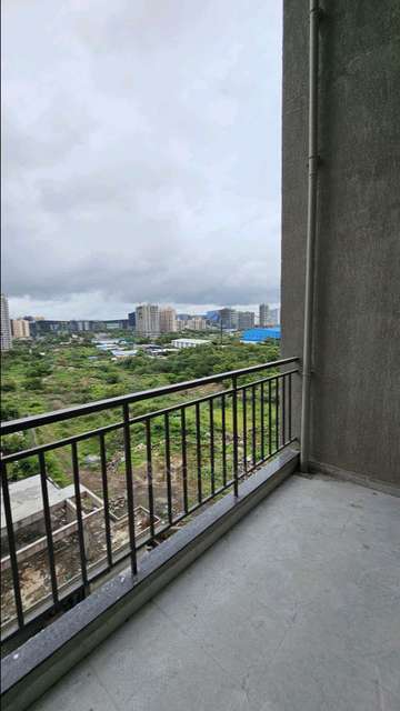 3 BHK Flat In Mantra Mesmer For Sale  In Mundhwa