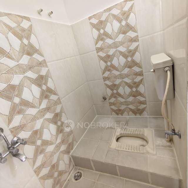 2 BHK Flat In Raja Surender Heavens For Sale  In Vanasthalipuram