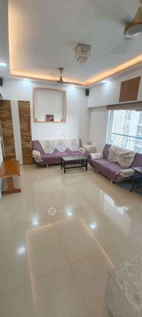 2 BHK Flat In Neelkamal Heights Borivalli For Sale  In Borivali West