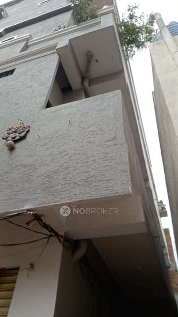 4+ BHK Flat In Standalone Buildimg  For Sale  In Champapet