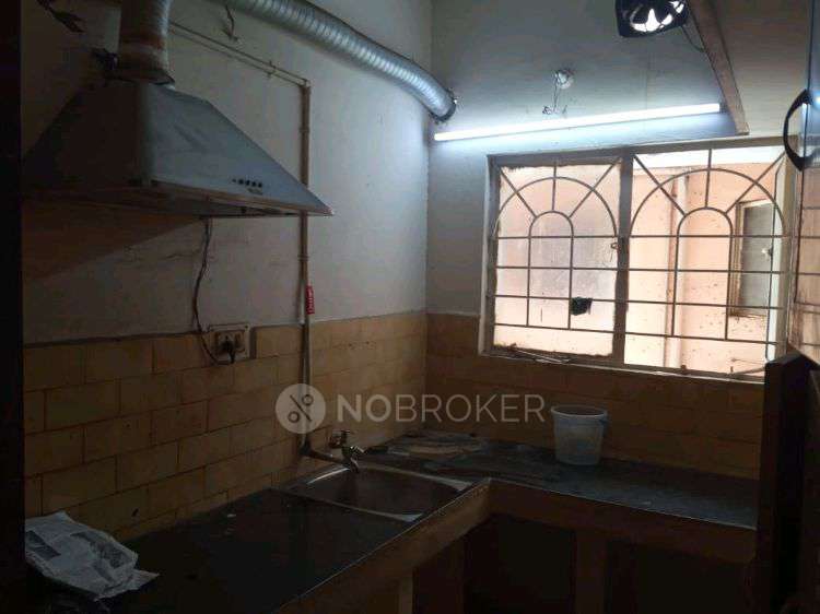 2 BHK Flat In Ganga Complex for Rent  In Saligramam