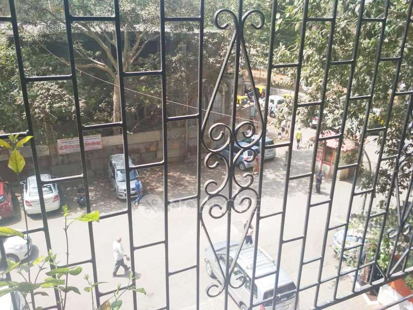 2 BHK Flat In Seva Samiti Chs For Sale  In Antop Hill