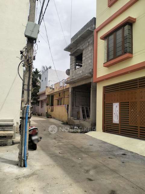 3 BHK House For Sale  In Lingadeeranhalli