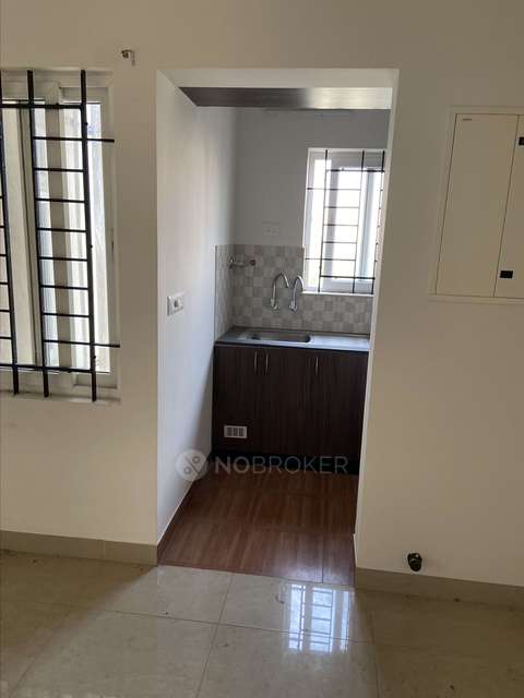 1 BHK Flat In Radiance Mercury For Sale  In Perumbakkam