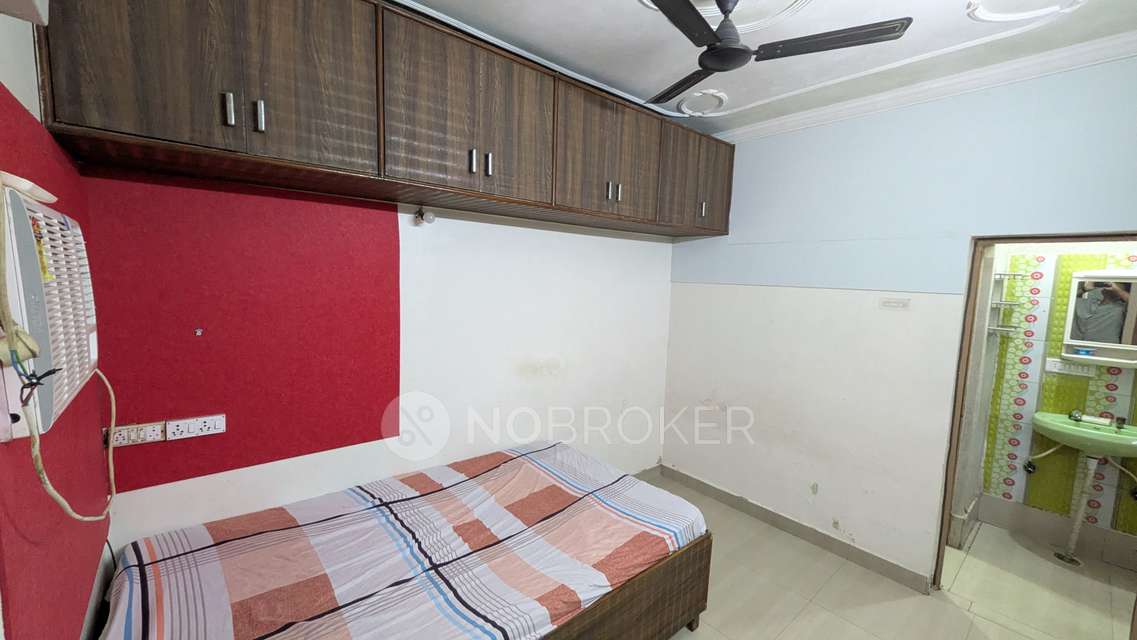 2 BHK House For Sale  In Dilshad Garden