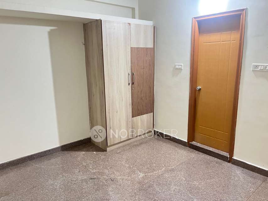 2 BHK Flat In Standalone Building  for Rent  In United Sai Arcade