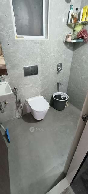 2 BHK Flat In Dosti Oro 67 For Sale  In Kandivali 