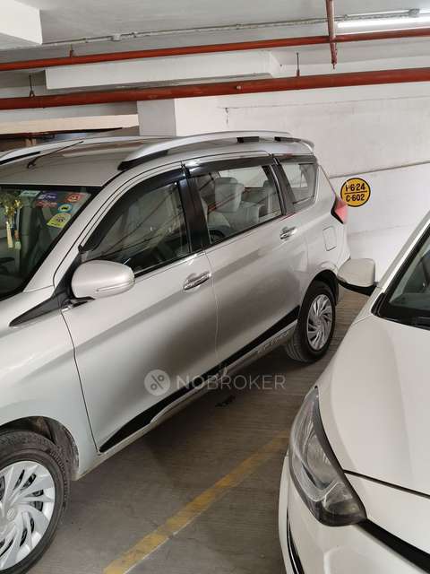 2 BHK Flat In Dosti Oro 67 For Sale  In Kandivali 