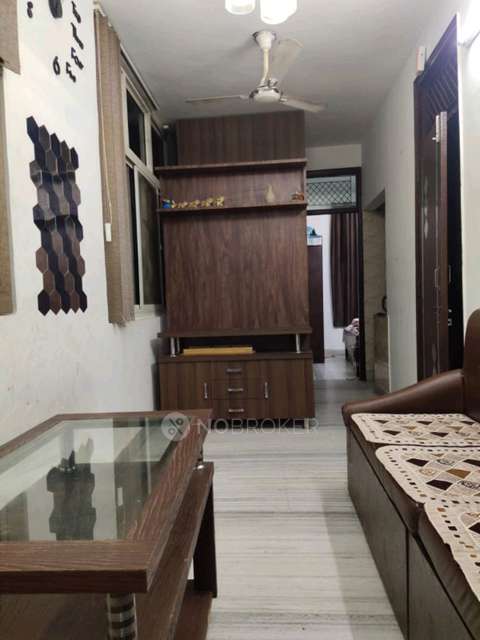 2 BHK Flat In Builder Floor for Rent  In Sector 7, Rohini