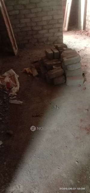 1 RK Flat For Sale  In Aambethan