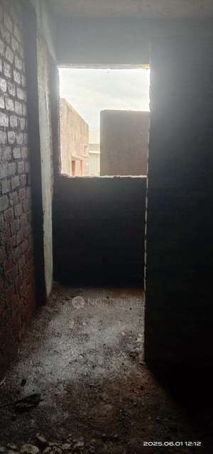 1 RK Flat For Sale  In Aambethan