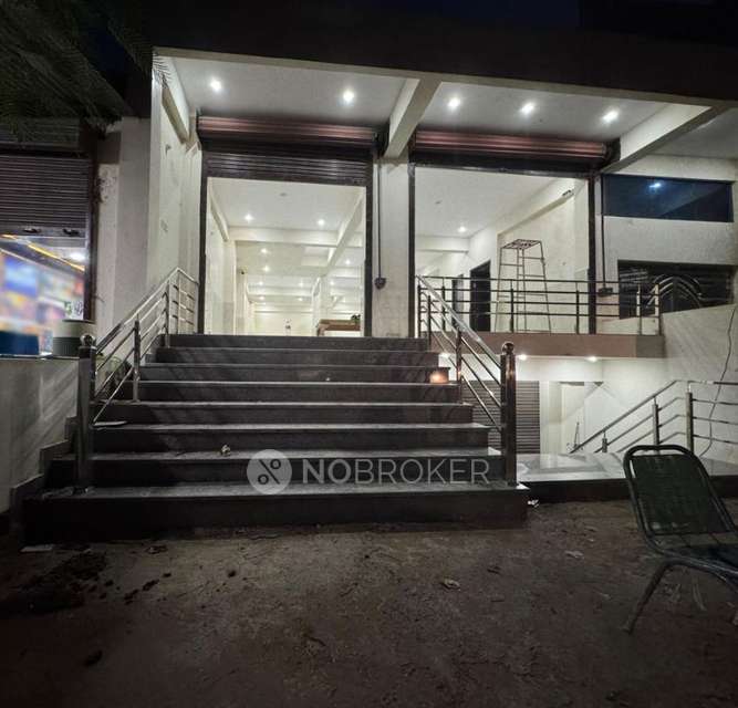 Showroom in Faridabad Sector 15 Fire Station, Faridabad for Rent 