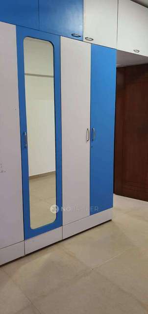 2 BHK Flat In Bhoomi Park, Malad West For Sale  In Malad West