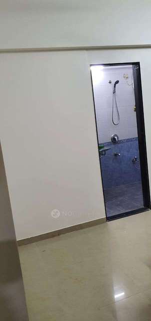 2 BHK Flat In Bhoomi Park, Malad West For Sale  In Malad West