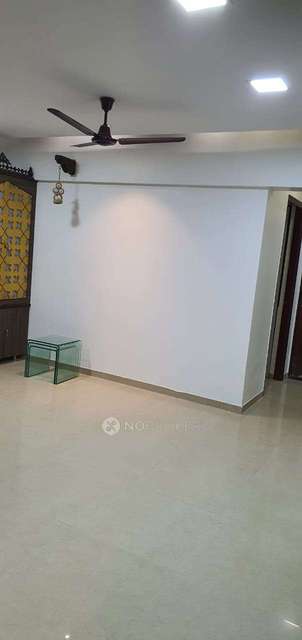 2 BHK Flat In Bhoomi Park, Malad West For Sale  In Malad West