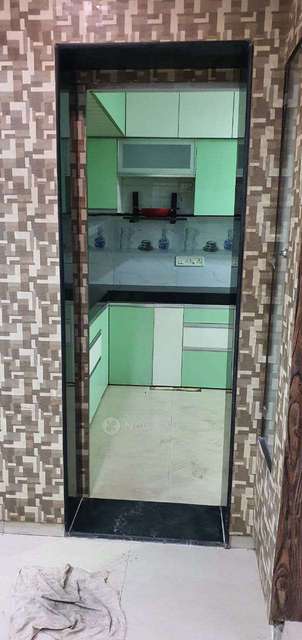 2 BHK Flat In Bhoomi Park, Malad West For Sale  In Malad West