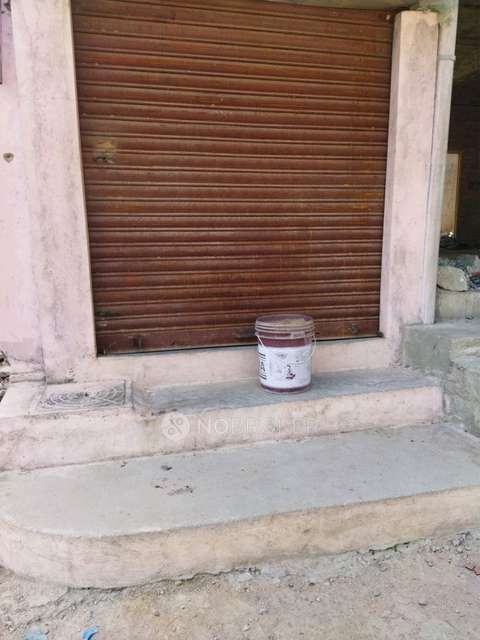 Commercial Property in Chanda Nagar, Hyderabad for Rent 