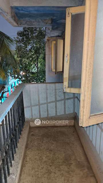 2 BHK Flat In 201 Vandana Cooperative Housing Society For Sale  In Andheri East