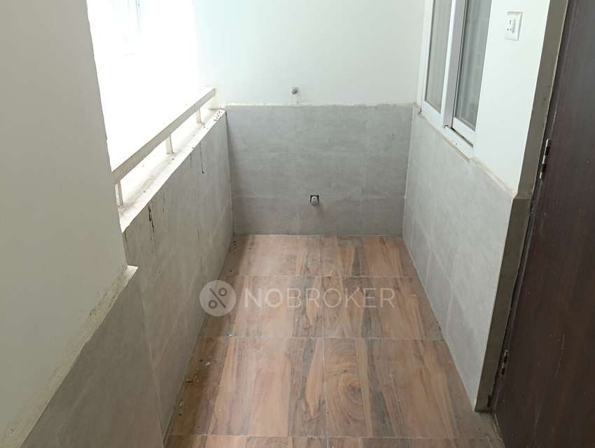 3 BHK Flat In Sri Tirumala Greens  For Sale  In Pocharam