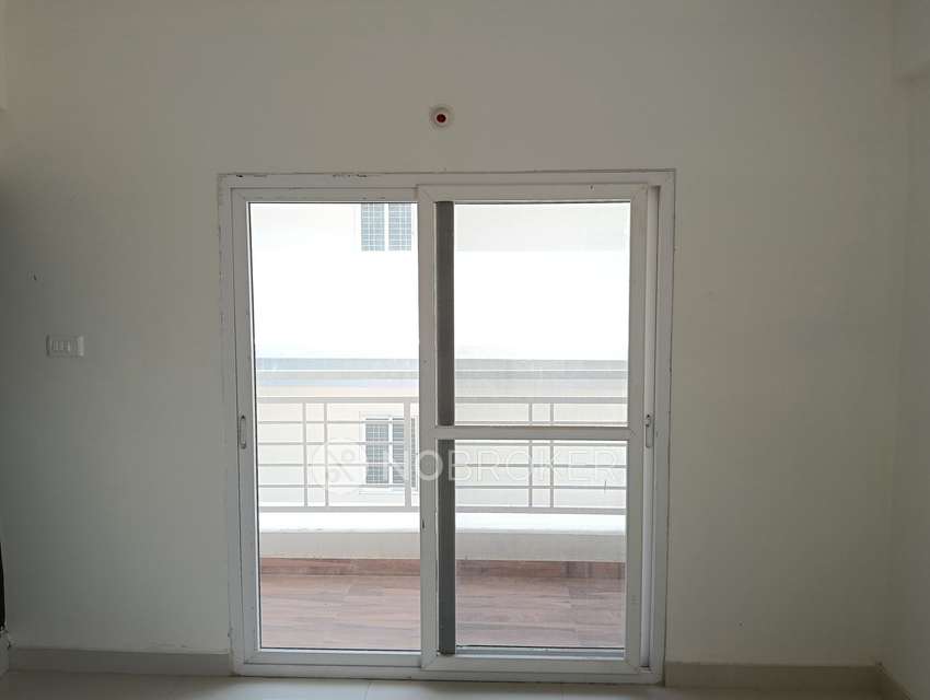 3 BHK Flat In Sri Tirumala Greens  For Sale  In Pocharam