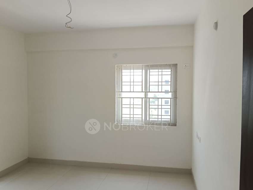 3 BHK Flat In Sri Tirumala Greens  For Sale  In Pocharam