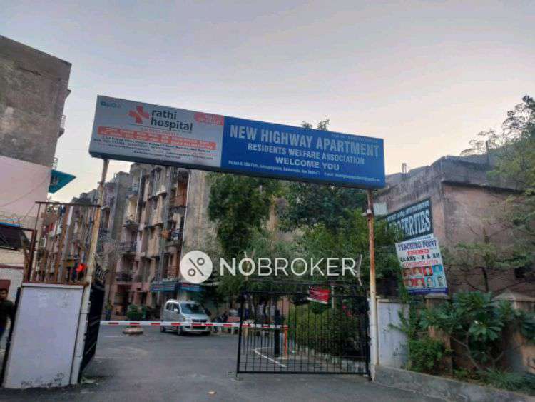 2 BHK Flat In Highway Apartments For Sale  In Ghazipur, New Delhi