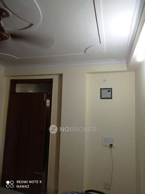 2 BHK Flat In Batla House, Okhla For Sale  In Okhla
