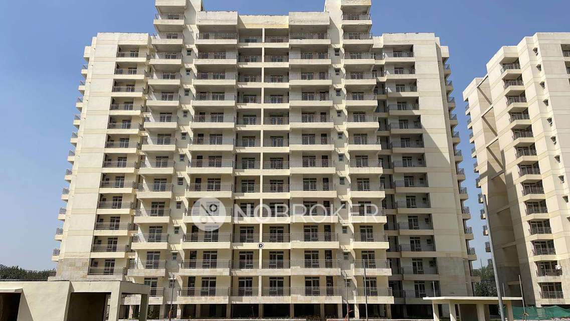 3 BHK Flat In Golf View Condos &#40;sector 19b&#41; For Sale  In Dwarka