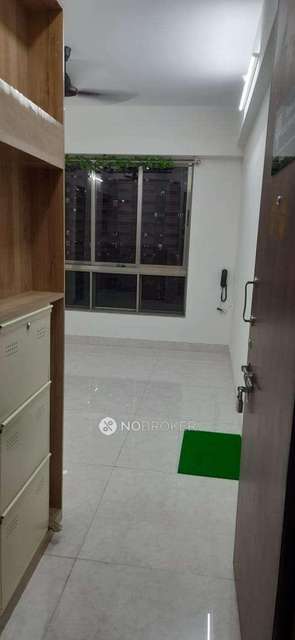 1 BHK Flat In Bandra North Gulmohar Avenue For Sale  In Bandra East