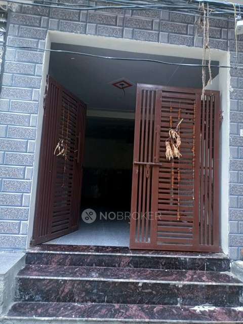 Commercial Property in Sector 91, Faridabad for Rent 