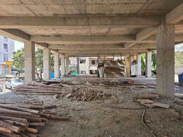 Showroom in Chakan, Pune for Rent 