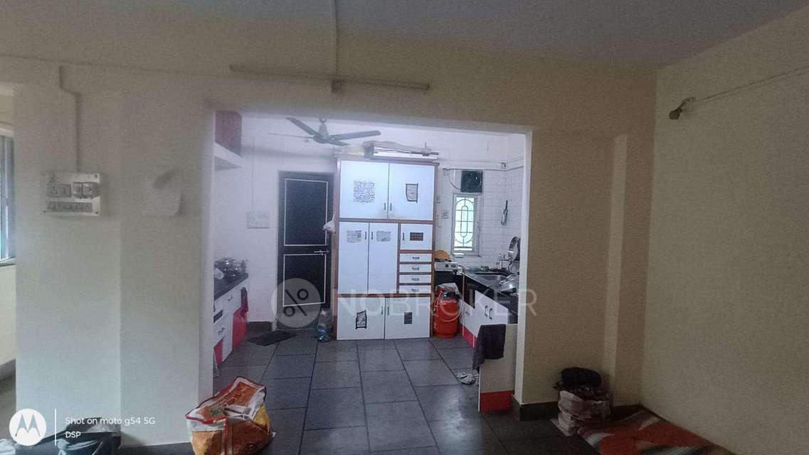 PG for Girls in Narayan Peth