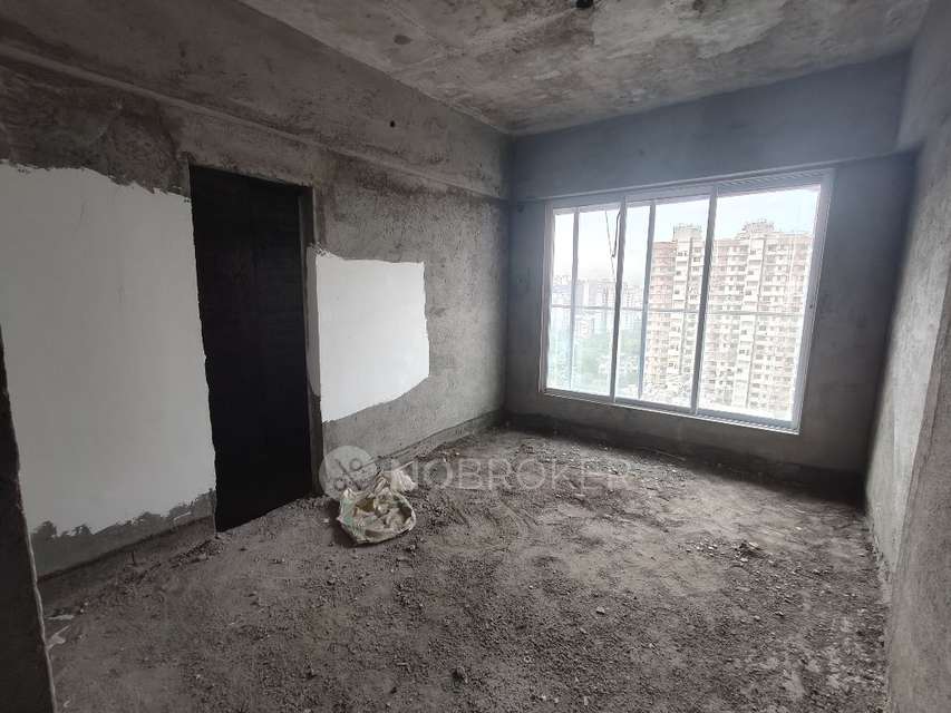 4+ BHK Flat In Geetanjali Pararide,near Aspee Auditorium,marve Road Malad West For Sale  In Malad West