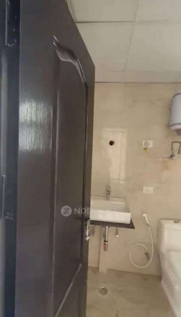 2 BHK Flat In Platinum 321 For Sale  In Raj Nagar Extension