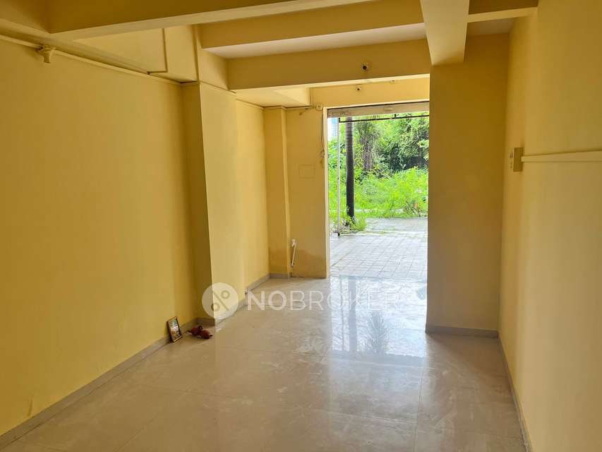 Shop in C14, Mumbai for Rent 