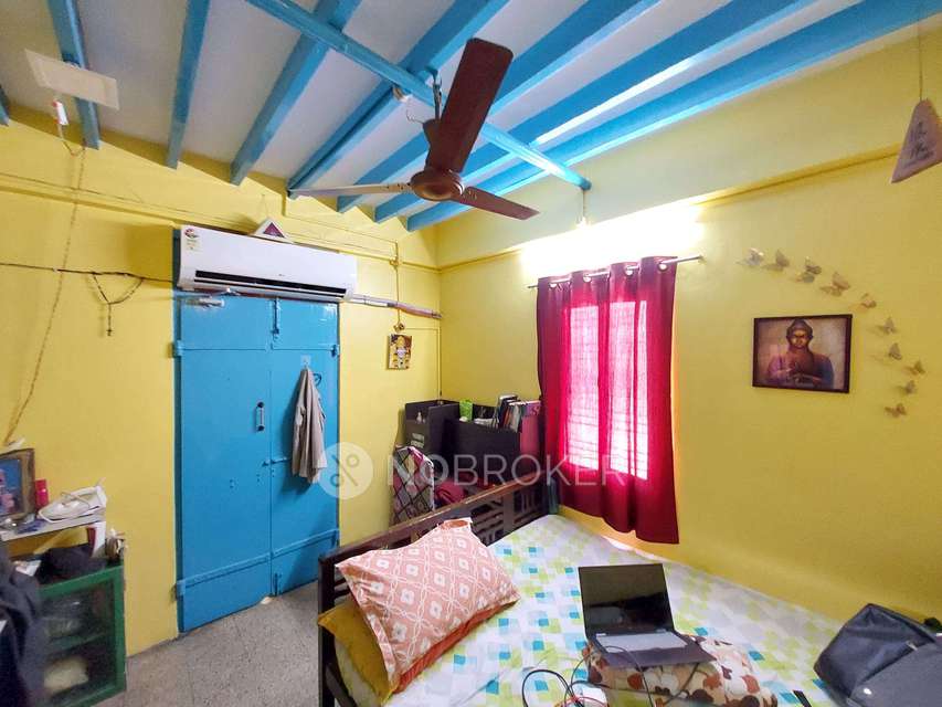 2 BHK House For Sale In Sowcarpet