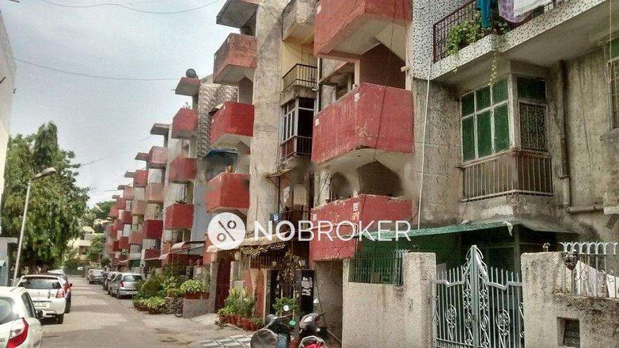 2 BHK Flat In Dhawalgiri Apartment, Sector 11 For Sale  In Sector 11