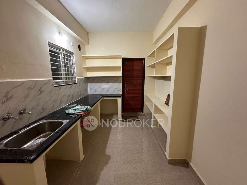 1 BHK Flat for Rent  In Mallampet