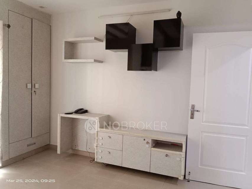 2 BHK Flat In The Hyde Park For Sale  In Sector 78