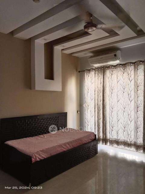 2 BHK Flat In The Hyde Park For Sale  In Sector 78
