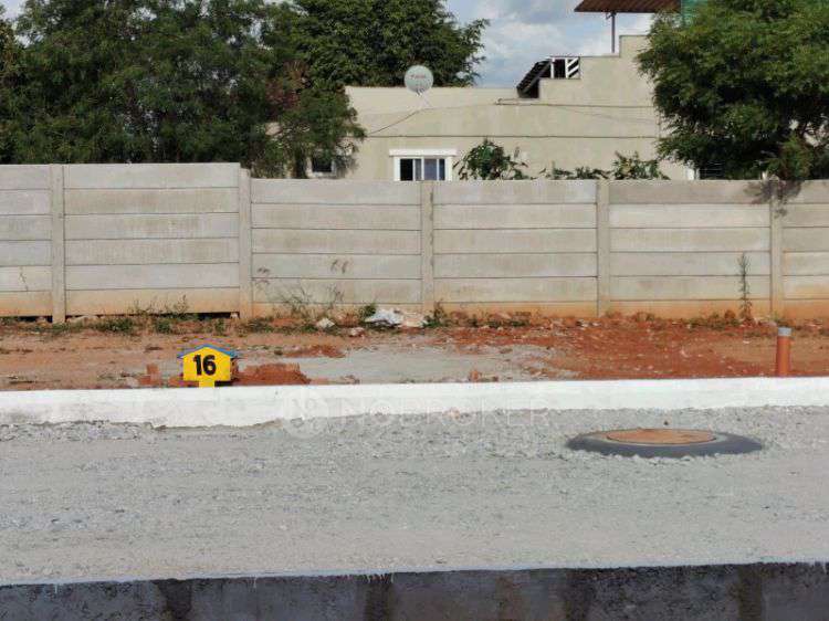 Plot For Sale  In Enclave In Bagalur