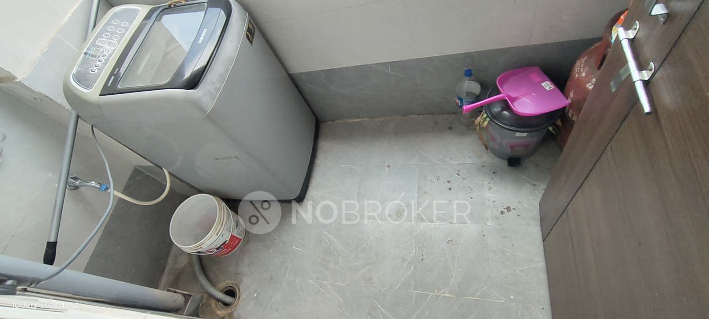 2 BHK Flat In Saudha Ridge For Sale  In Mahadevpur Colony