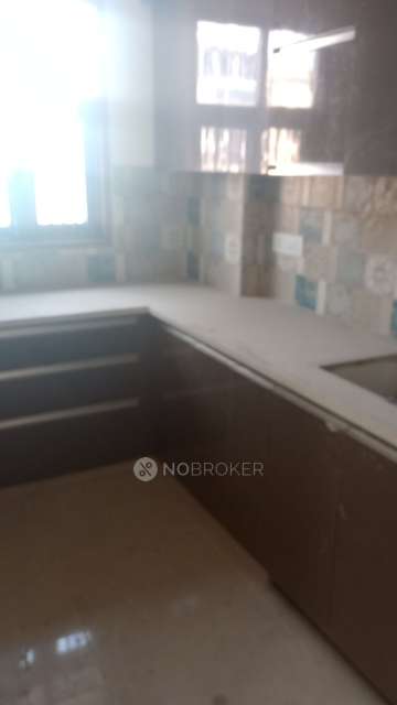 2 BHK Flat For Sale  In Maharam Mohalla