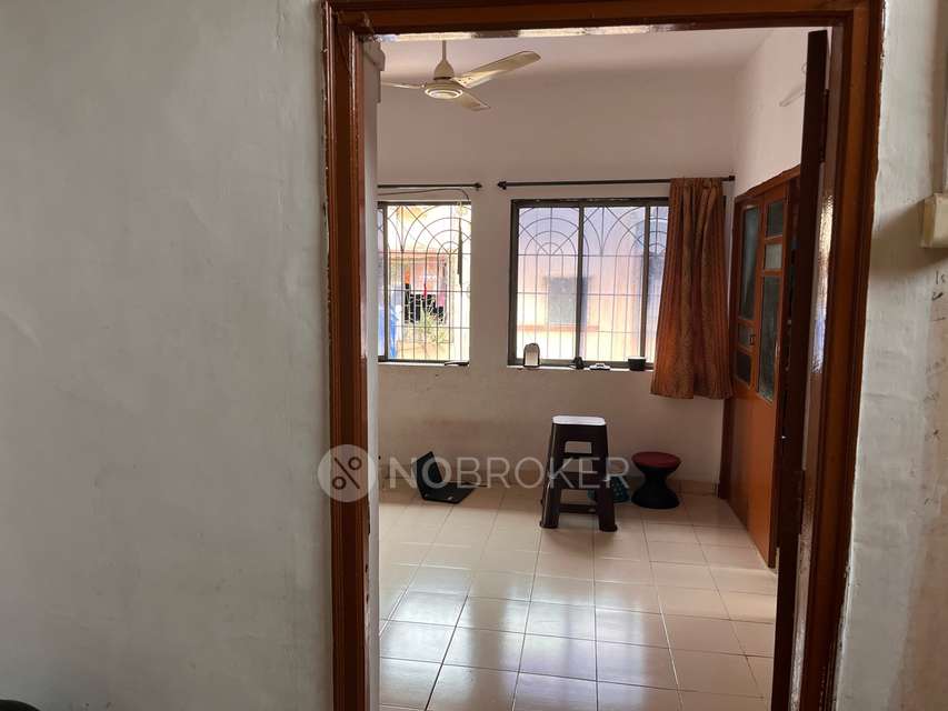 2 BHK Flat In Seasons Reshma Chs For Sale  In Sector 16, Kopar Khairane