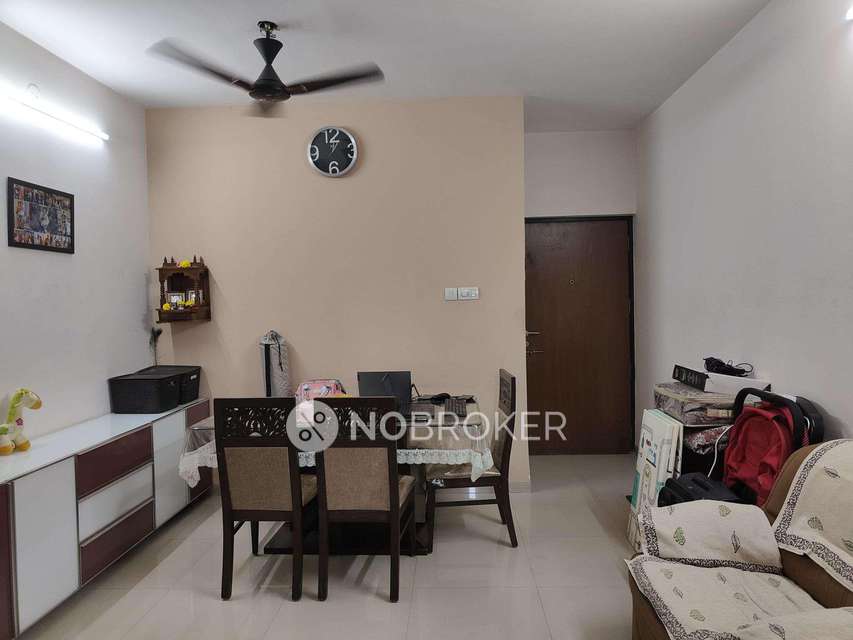 2 BHK Flat In Rustomjee Urbania For Sale  In Thane West